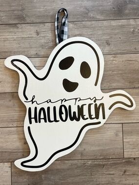 SweetieSignCompany | Happy Halloween Door Hanger | Size: 20”